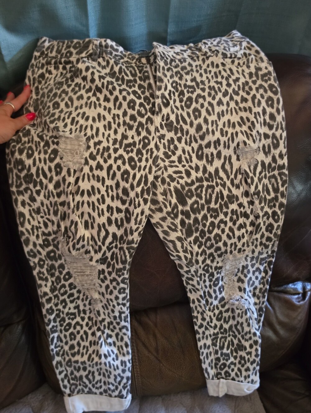 Leopard Print Distressed Women's Jeans - Black & White